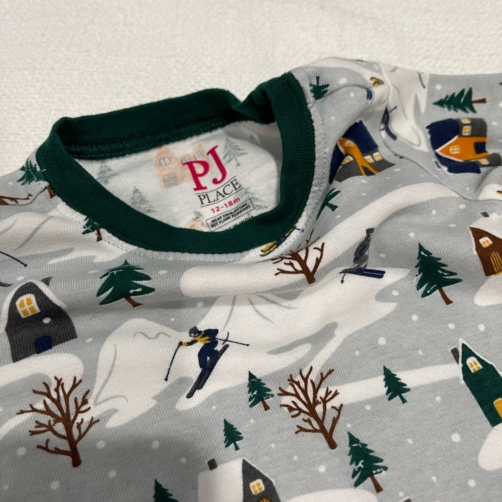 Winter pajama set - Picture 3 of 3